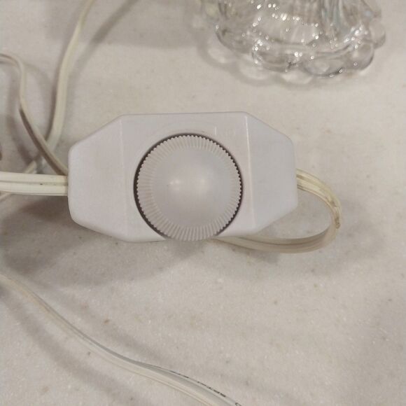 Vintage Dimmable Glass Night Light Bedside Table Lamp Scalloped Base Smokey Top - Picture 10 of 14